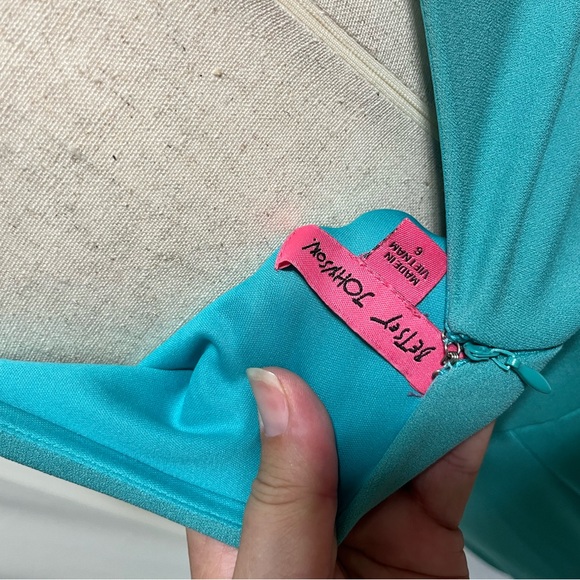 Betsey Johnson Women's Turquoise Blue Sleeveless Surplice V-Neck Wrap Dress - Picture 6 of 6